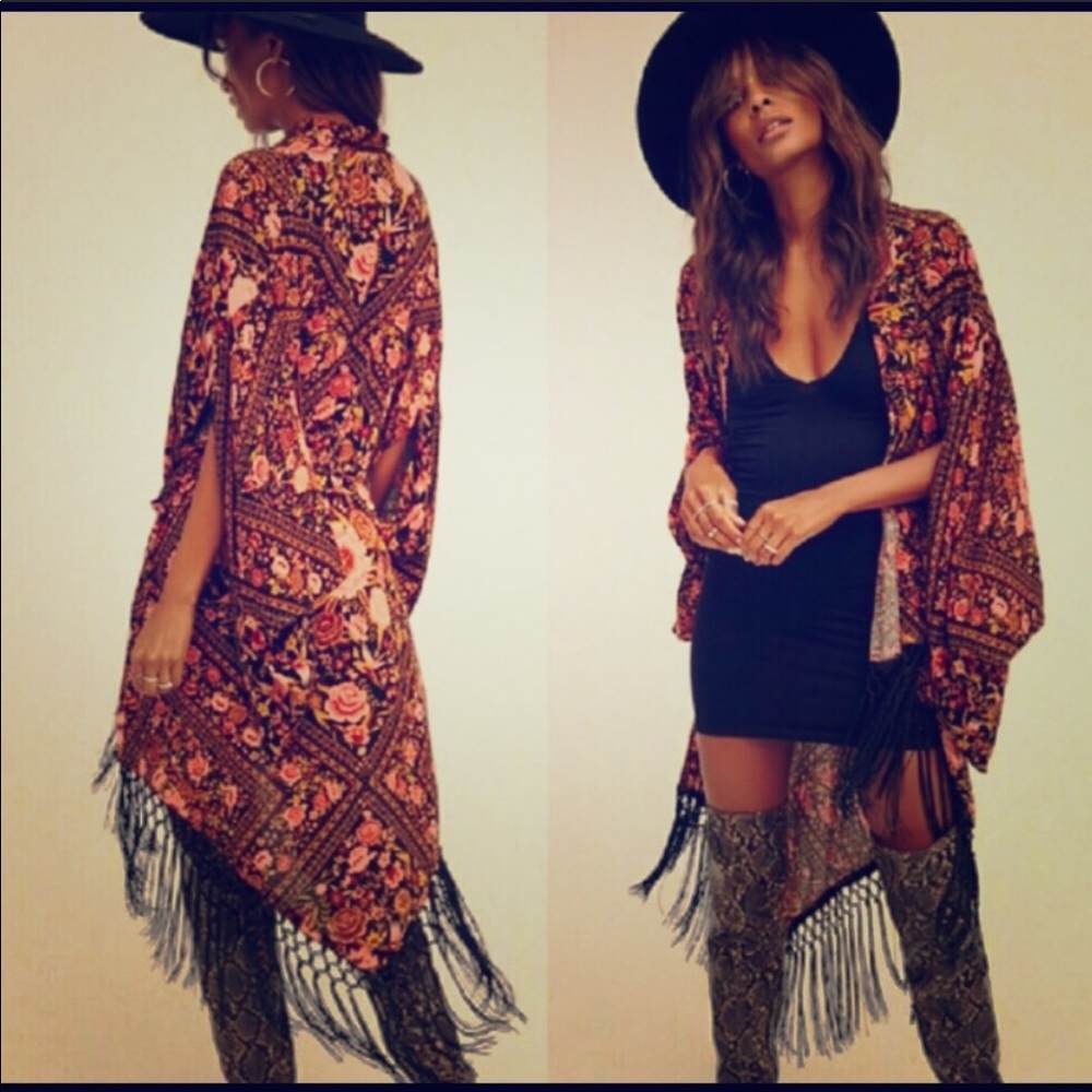 Spell by Gypsy Floral Fringe kimono one size